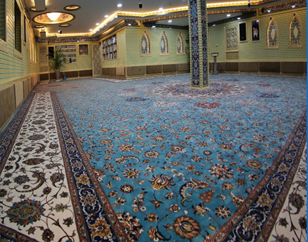 Persian Machine-Made Carpets: A Timeless Tradition in Mosques Worldwide